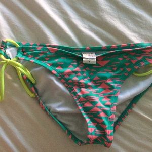 Billabong bottoms