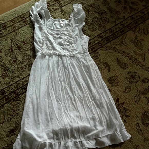 White Boho Dress - Picture 2 of 4