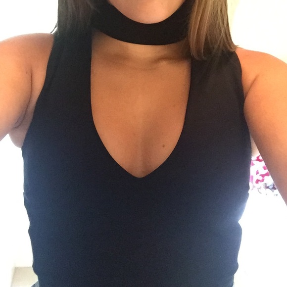 Cropped top - Picture 2 of 2