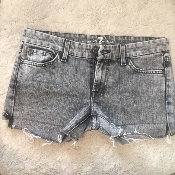 7 for all mankind shorts