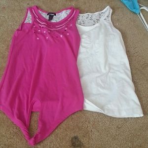 Pretty girls tanks