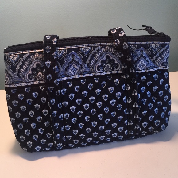 Vera Bradley Purse - Picture 1 of 2