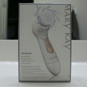 Mary Kay cleansing / acne brush