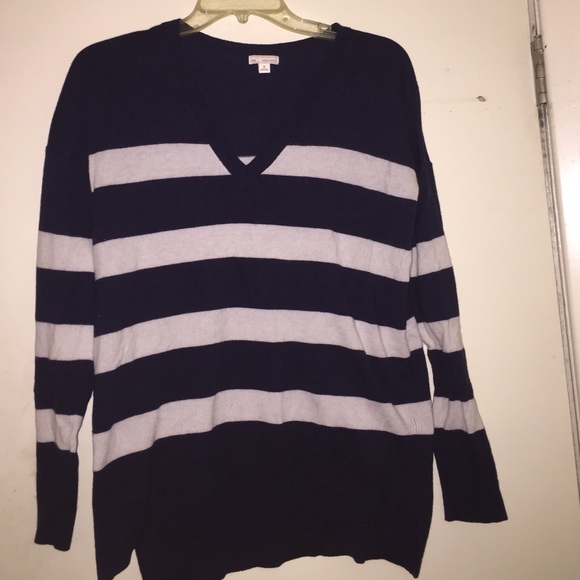 Sweatshirt - Picture 3 of 3
