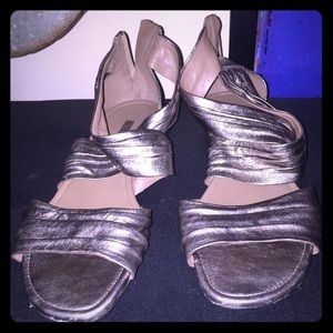 STRAPPY SANDALS - Metallic Pewter