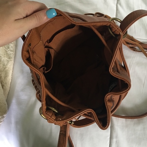 Brown Fringe purse - Picture 2 of 3