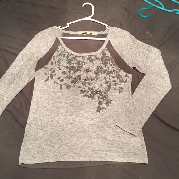 Beautiful Miss Me long sleeve top