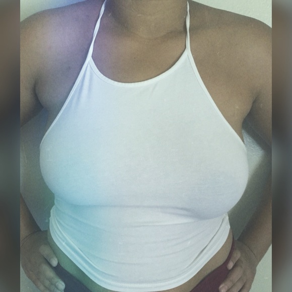 Halter top - Picture 3 of 3