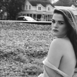 Meet your Posher, Savannah