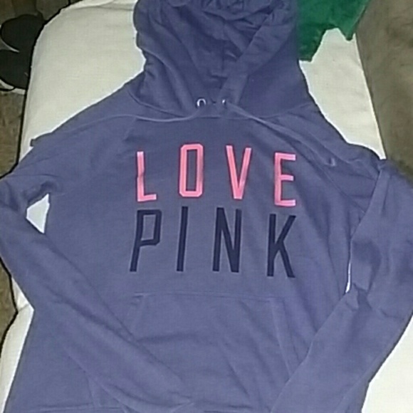 Super Cute Love Pink Sweatshirt!