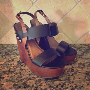 Soda CHEF wide strap wooden wedge sandal