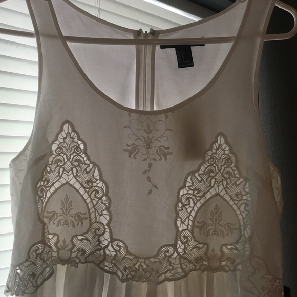 Dress - Picture 4 of 4