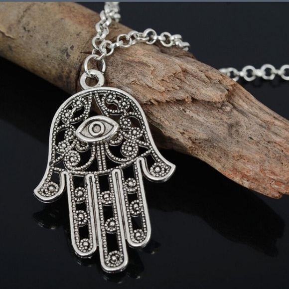 Hamsa Fatima Hand Pendant - Picture 3 of 4