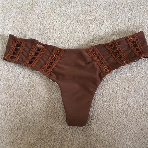 Acacia hookipa bottoms