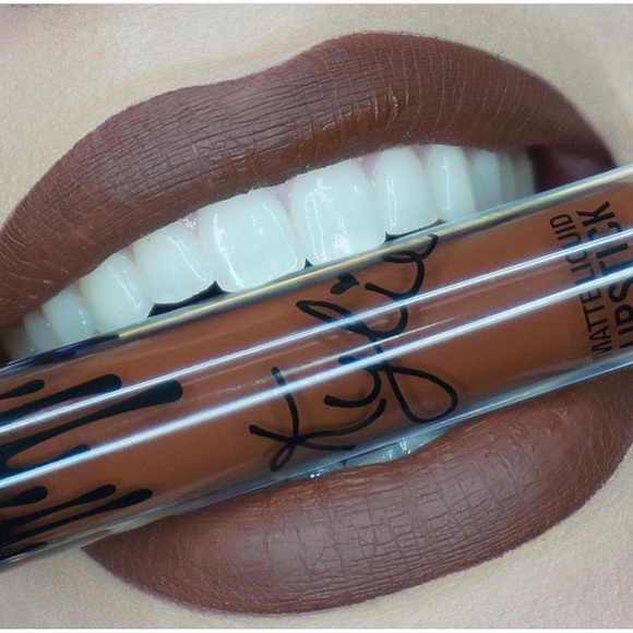 True Brown K Liquid Lipstick