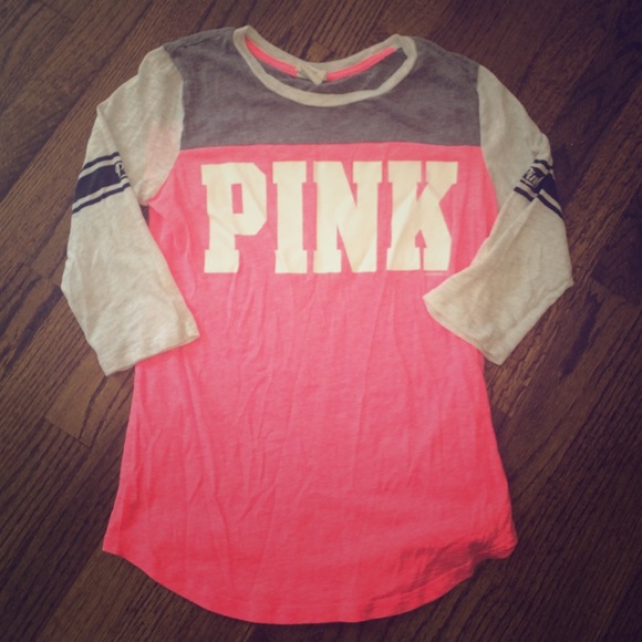 🔴ON HOLD DO NOT PURCHASE 🔴PINK VS crew
