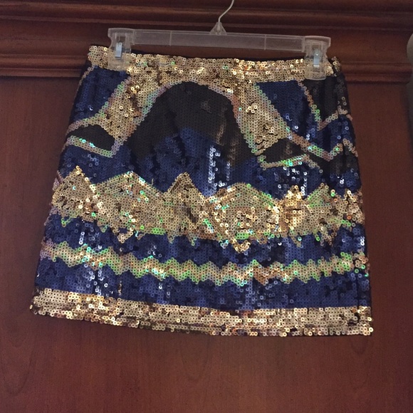 Fun sequined skirt
