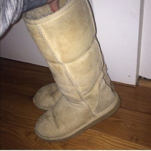 Tall sand uggs