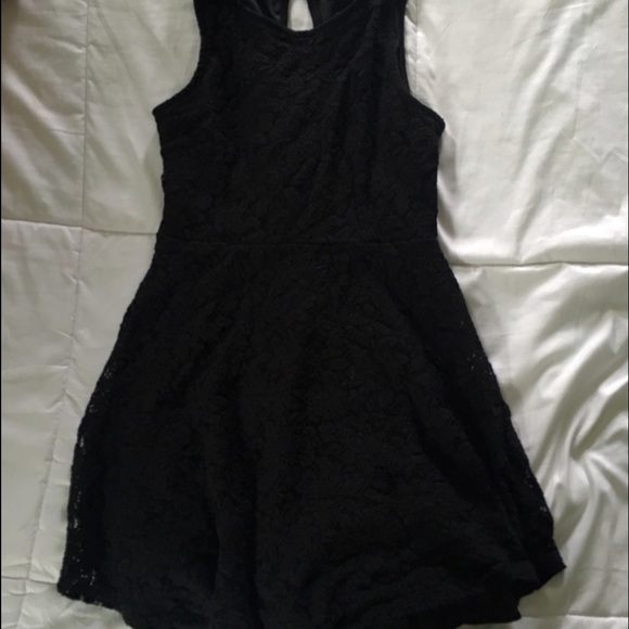 black lace skater dress - Picture 1 of 3