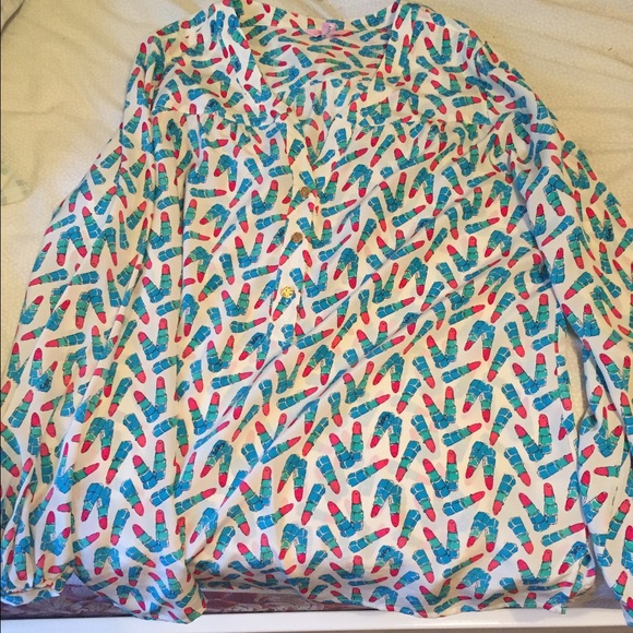 Lilly Pulitzer Blouse in Kissy Kiss Lipstick