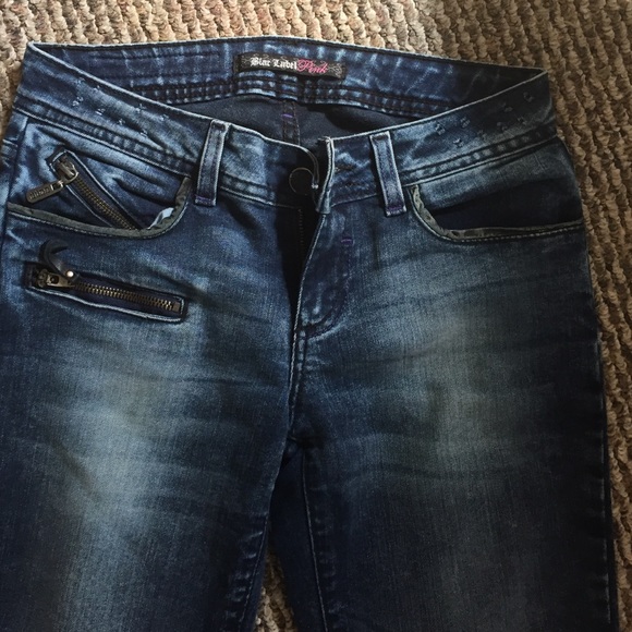 Jeans - Picture 2 of 4