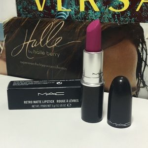 MAC Lipstick - Flat Out Fabulous (Retro Matte)