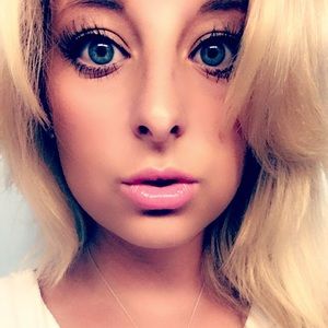 Meet your Posher, Brittany