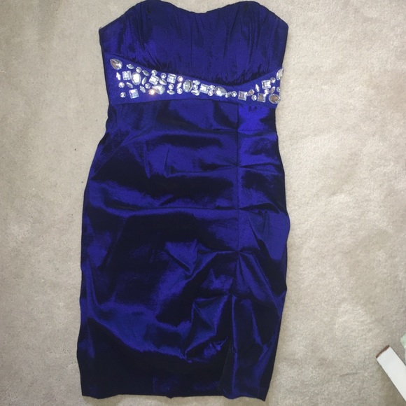 ✨ Strapless Dress ✨ (only worn once!)