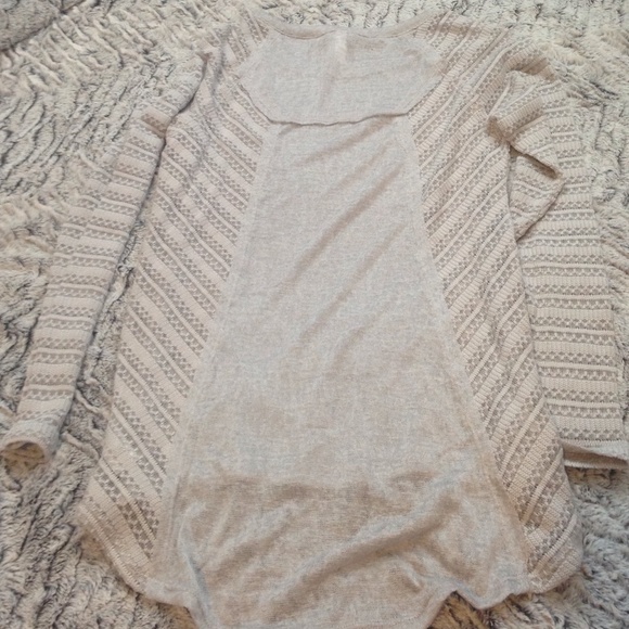 Adorable patterned sweater - Picture 3 of 3