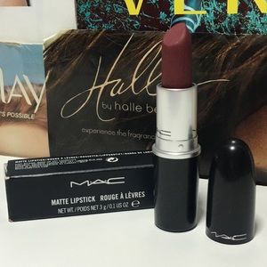 MAC Lipstick - Diva (Matte)