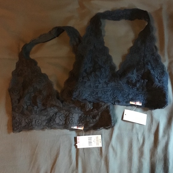 Lace bralettes - Picture 2 of 3