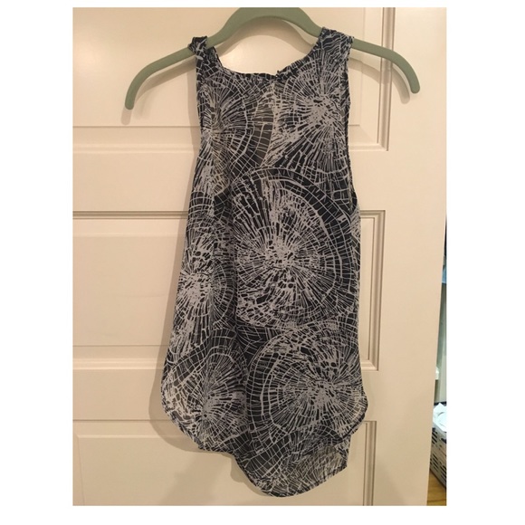 Ovi black and white tank top blouse