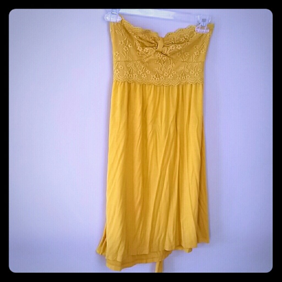 Lace yellow dress