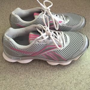 Reebok Runtone shoes USED