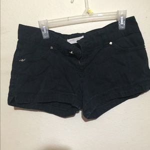 NO BOUNDARIES JEAN SHORTS - Black