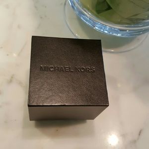 Michael Kors watch box
