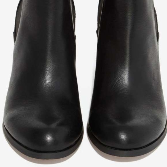 Lipstik black pull on ankle boots - Picture 4 of 4