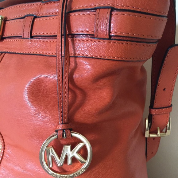 SOLD SOLD SOLD - Picture 3 of 4