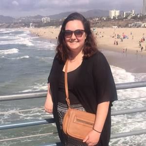 Meet your Posher, Caitlyn