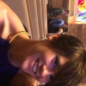 Meet your Posher, Lisa