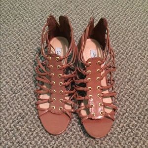 Brown strappy wedges