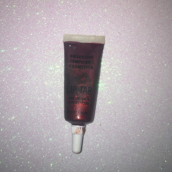 Obsessive compulsive cosmetics
