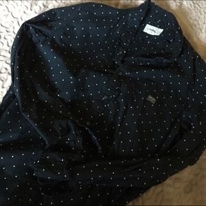Men's navy and white polka dot shirt size xxl.