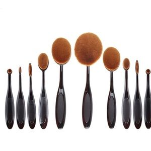 10 pcs Oval Brush Set