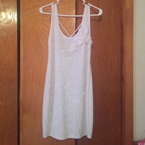 Strapless white shirt