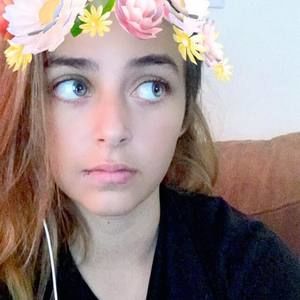 Meet your Posher, Brianna