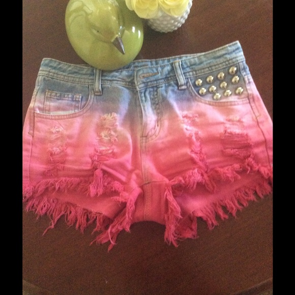 Perfect festival ombré studded shorts.