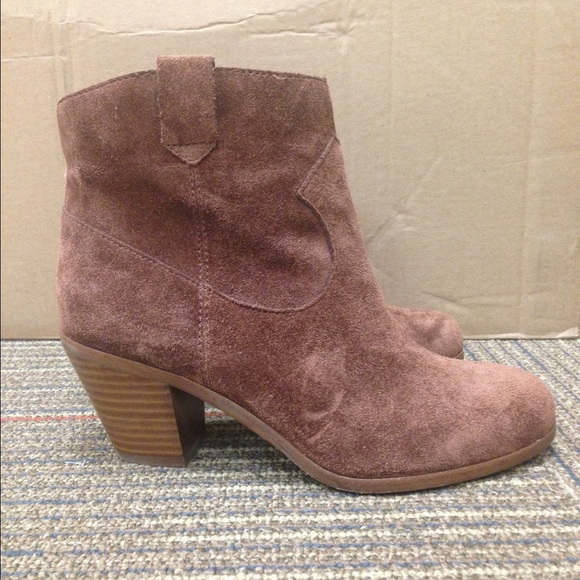 Sam Edelman booties size 6