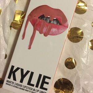 Kylie lip kit - Koko K