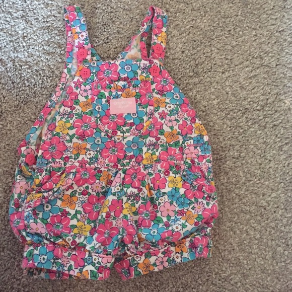 🔺SOLD🔺 Oshkosh B'Gosh 9 Month Overalls - Picture 4 of 4